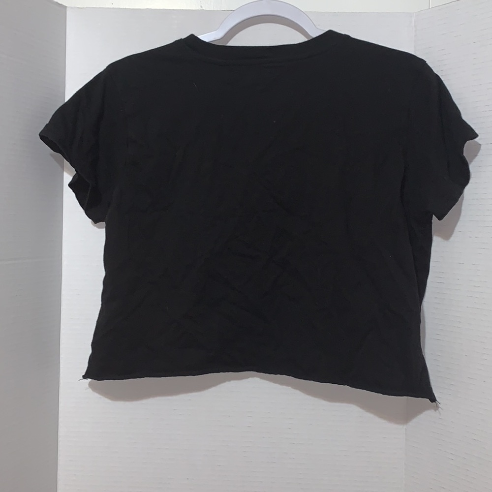 Hot topic graphic crop top - Picture 3 of 3